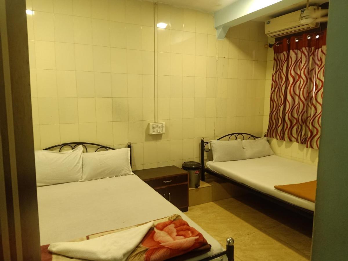 Hotel Central Inn Bombaj Zewnętrze zdjęcie