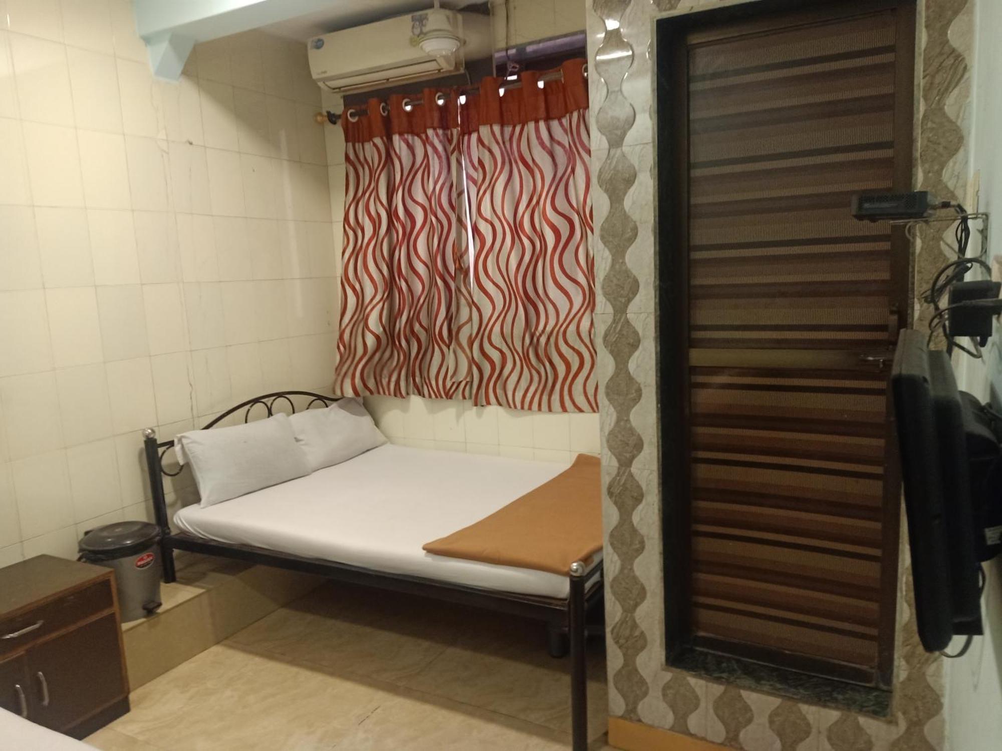 Hotel Central Inn Bombaj Pokój zdjęcie
